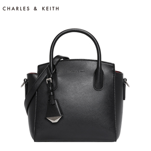 CHARLES&KEITH Black