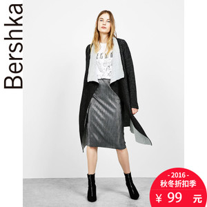 Bershka 06492546810-19