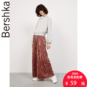 Bershka 06670831812-19