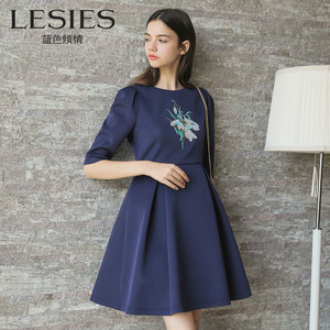 Lesies/蓝色倾情 LS557302