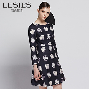 Lesies/蓝色倾情 LS564304