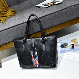 LK＆BAG CZ5872