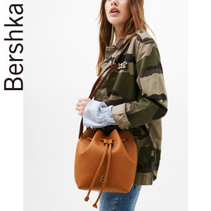 Bershka 04611986702-22