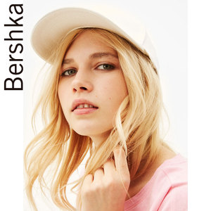 Bershka 04225423712-22