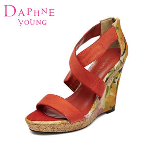 Daphne/达芙妮 1515303042-129