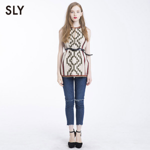 sly 0308AB33-0200