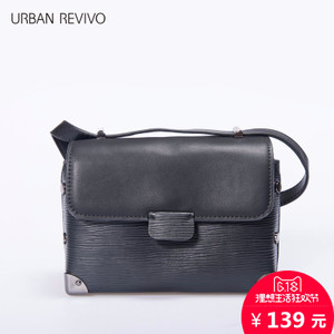 URBAN REVIVO YV23RB4N0001