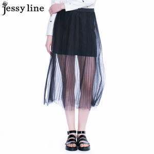 Jessy·Line 530512465-1