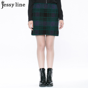 Jessy·Line 540612716-1