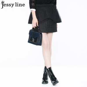 Jessy·Line 540512589-1